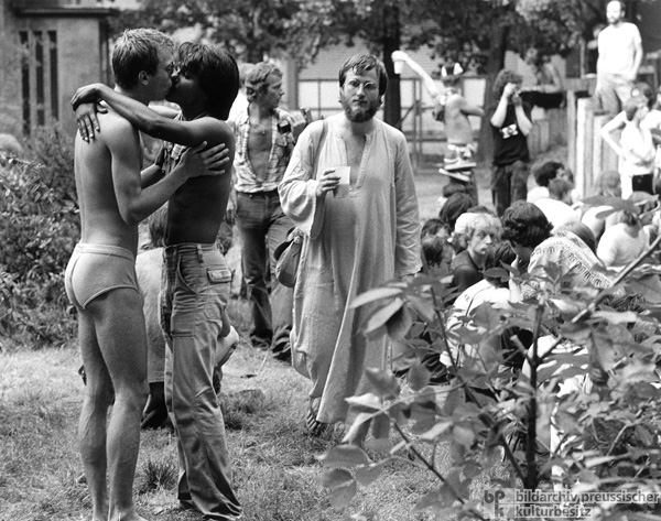 „Homolulu – Tanz auf dem Vulkan” in Frankfurt am Main (1979)